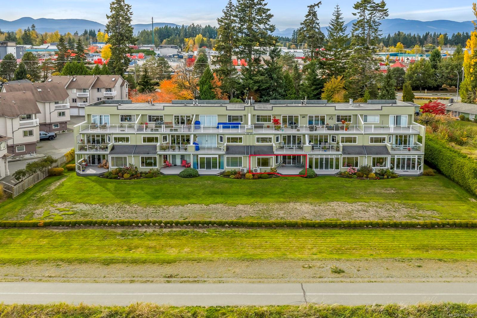 104-2970 Cliffe Ave — listing photo 3 of 82