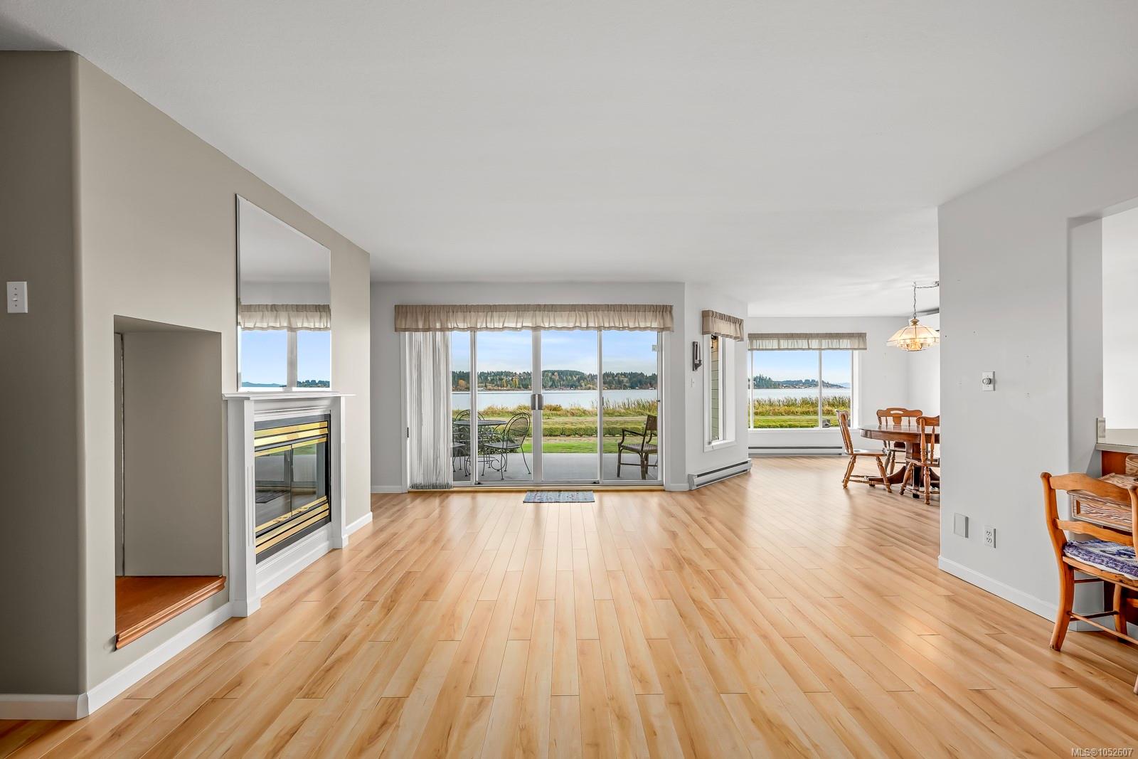 104-2970 Cliffe Ave — listing photo 4 of 82
