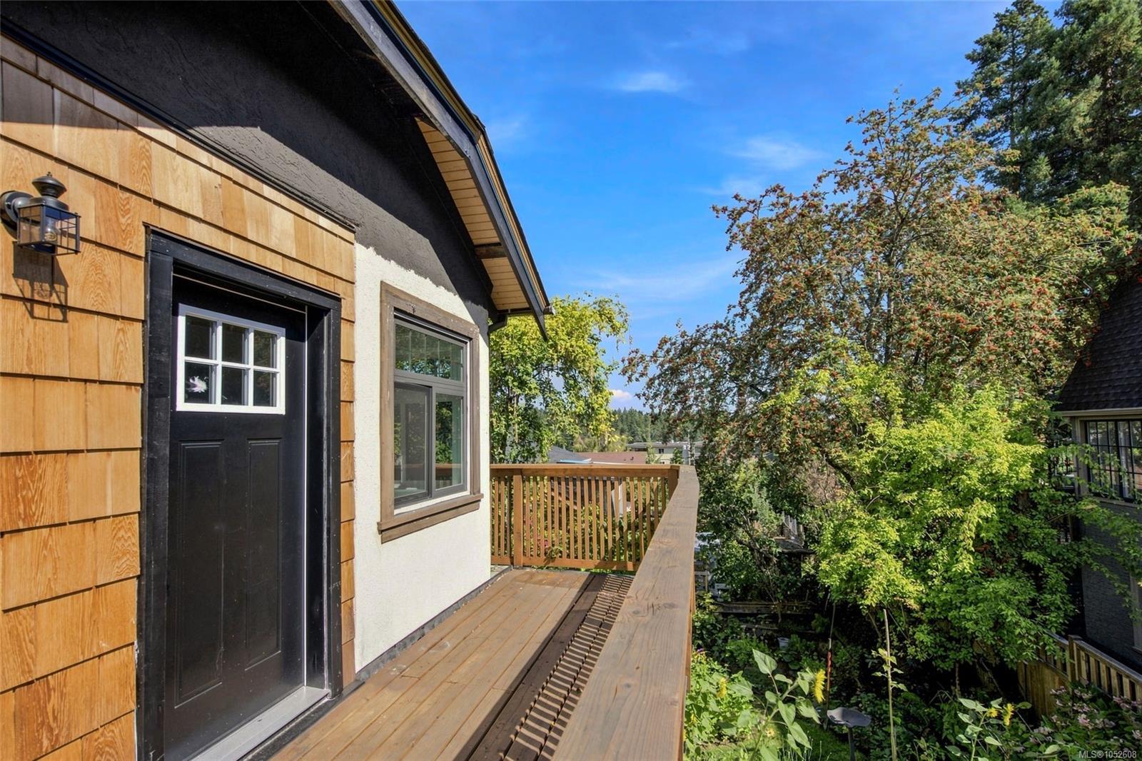 135 Townsite Rd — listing photo 12 of 57