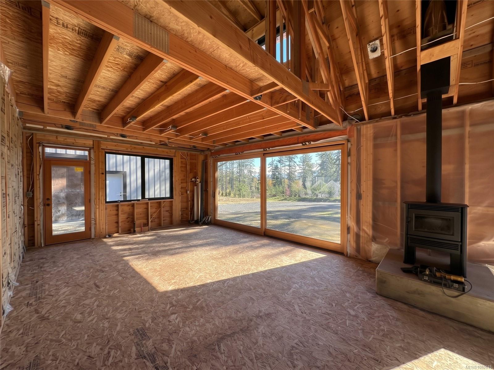 1195 Evergreen Way — listing photo 10 of 19