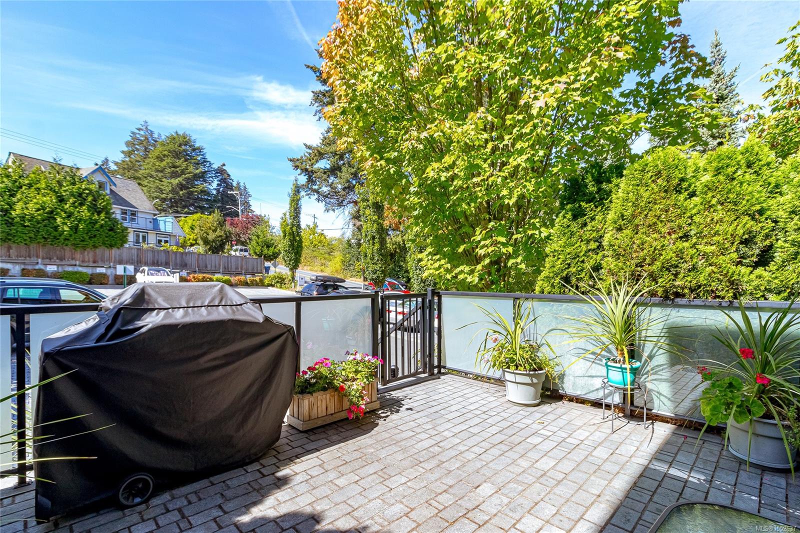 7-2321 Island View Rd — listing photo 3 of 34