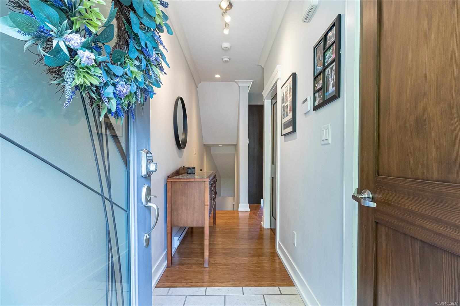 7-2321 Island View Rd — listing photo 6 of 34