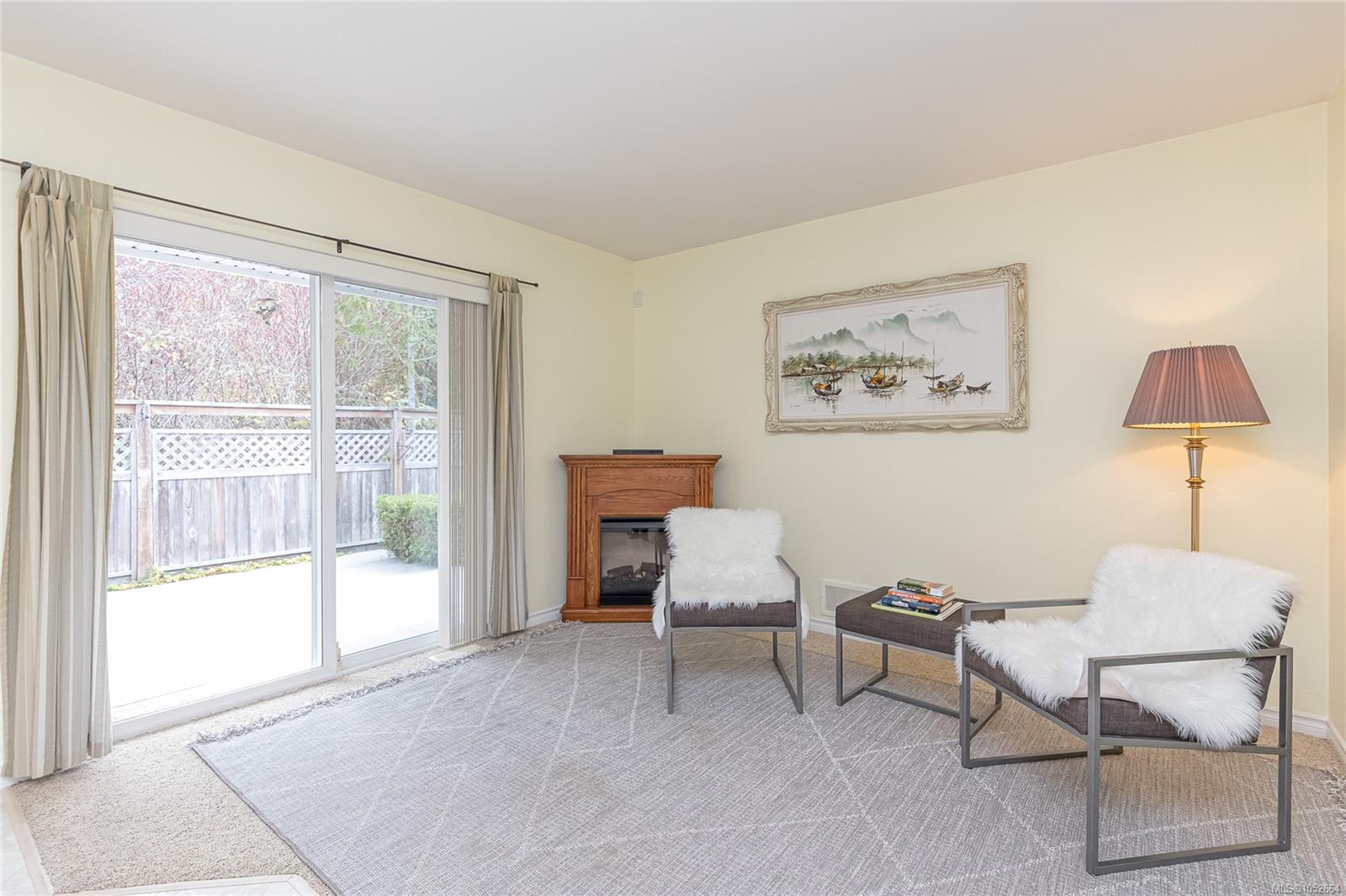 87 Bridgewater Lane — listing photo 9 of 58