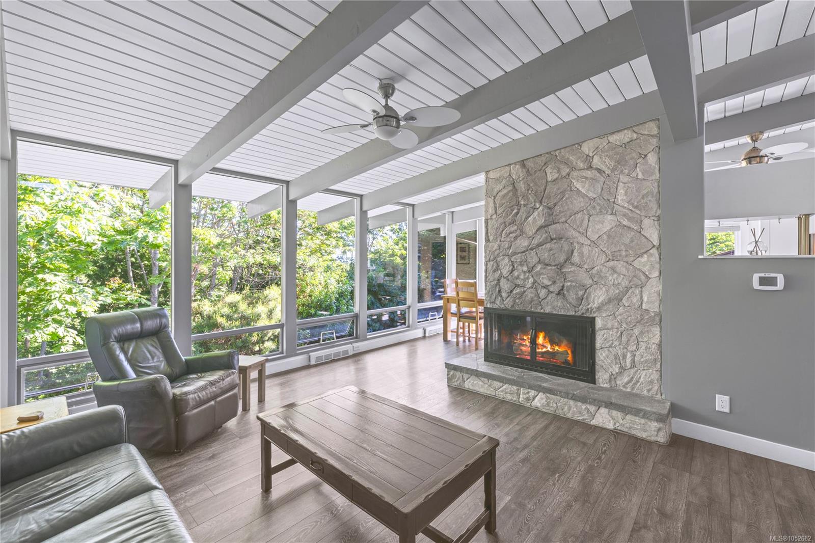 830 Beach Dr — listing photo 8 of 58