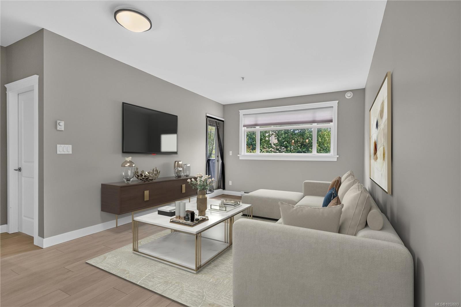 204-844 Goldstream Ave — listing photo 5 of 27