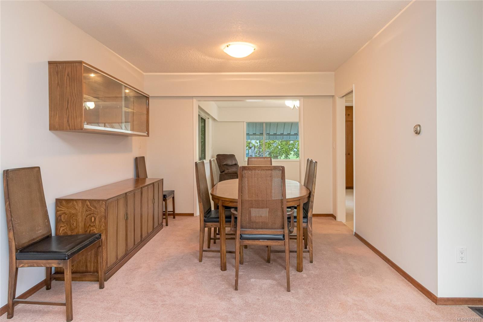1823 Jade Pl — listing photo 13 of 58