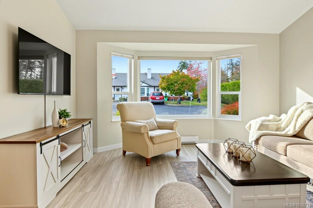 64-120 Finholm St — listing photo 3 of 44