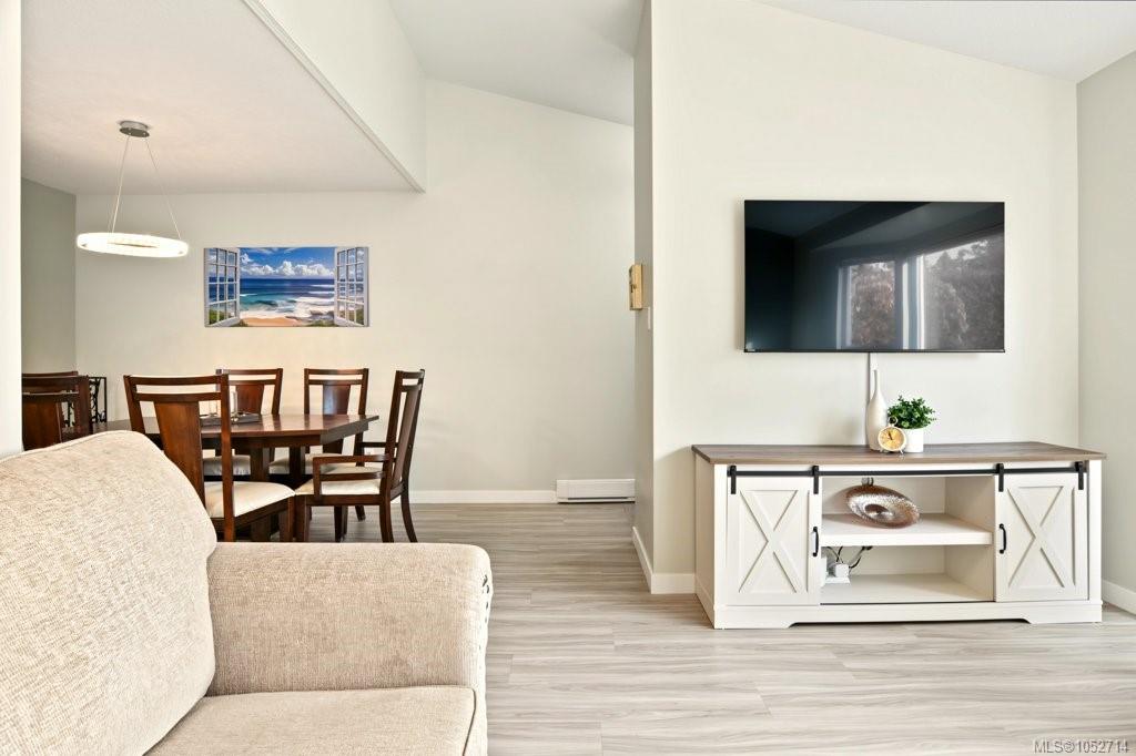 64-120 Finholm St — listing photo 4 of 44