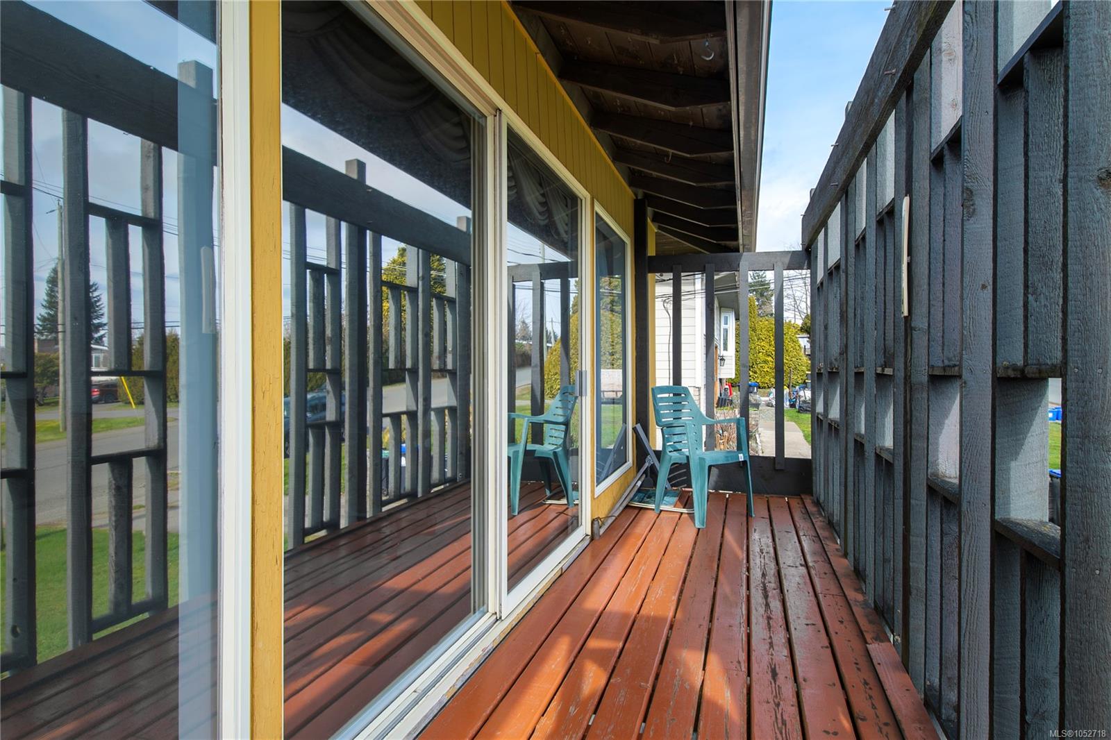 353 Aitken St — listing photo 12 of 51