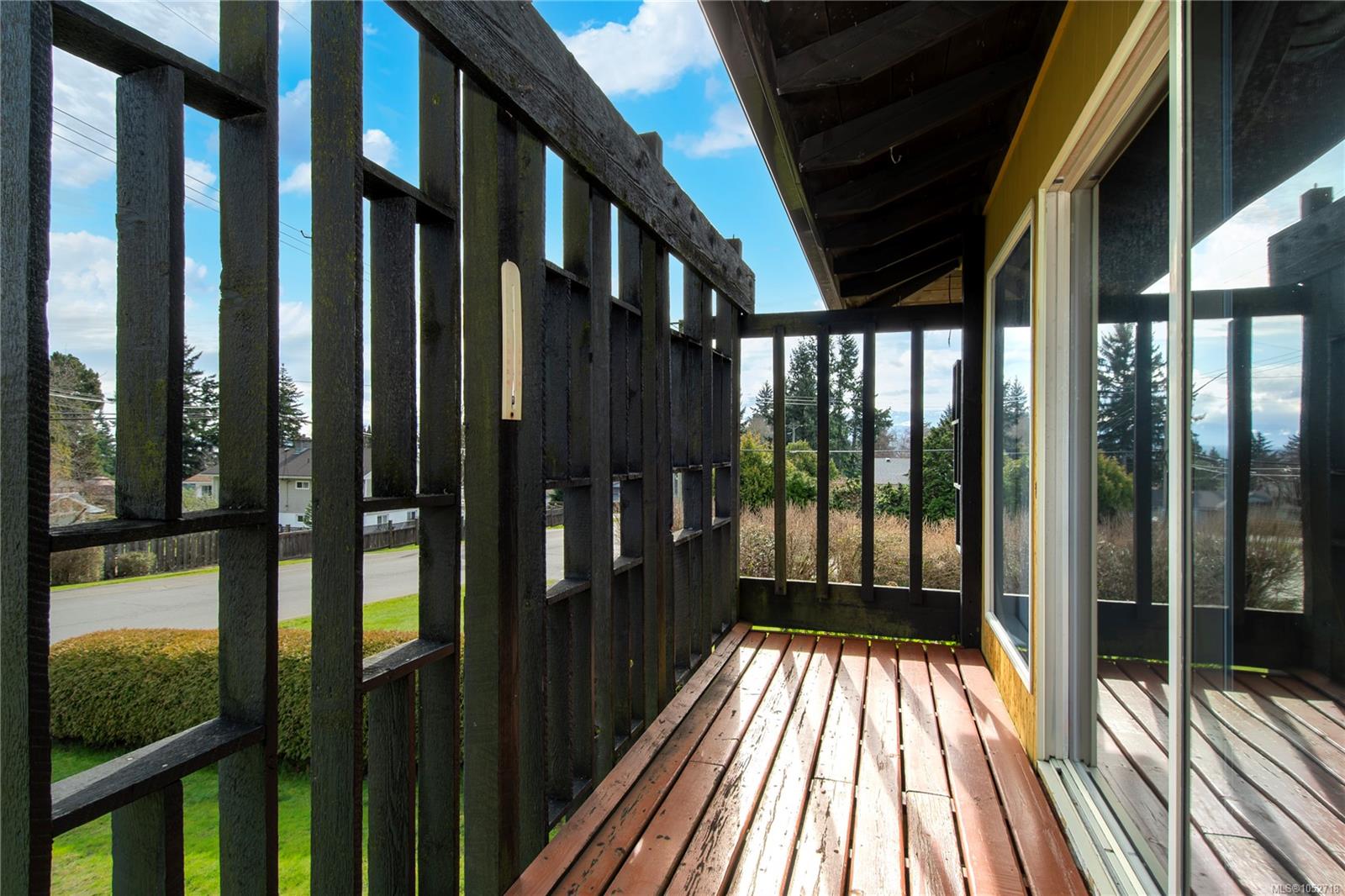 353 Aitken St — listing photo 13 of 51
