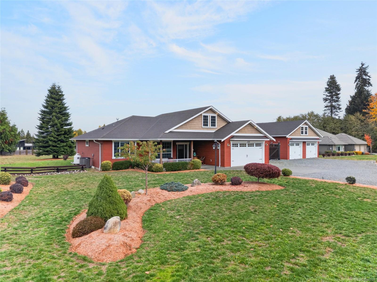 3630 Eagleview Dr, Courtenay