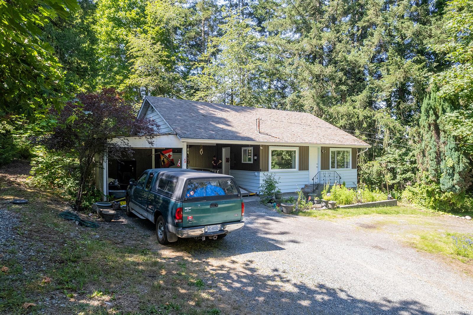 5280 Koksilah Rd — listing photo 4 of 18
