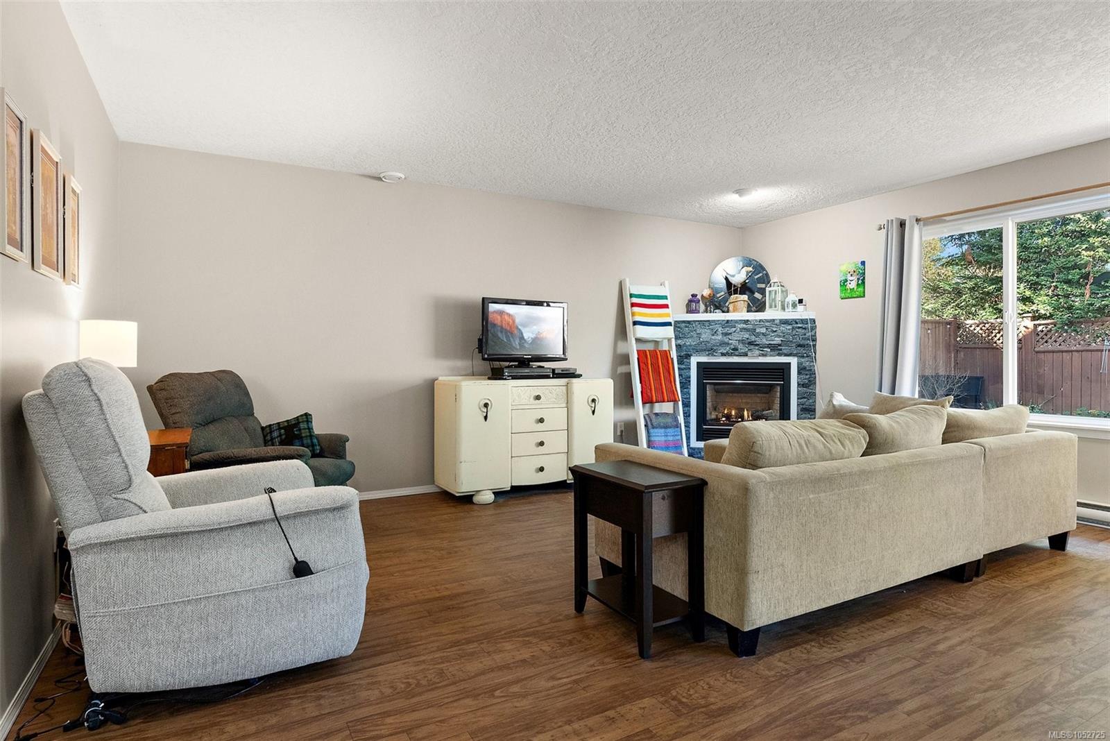 6680 Acreman Pl — listing photo 12 of 32