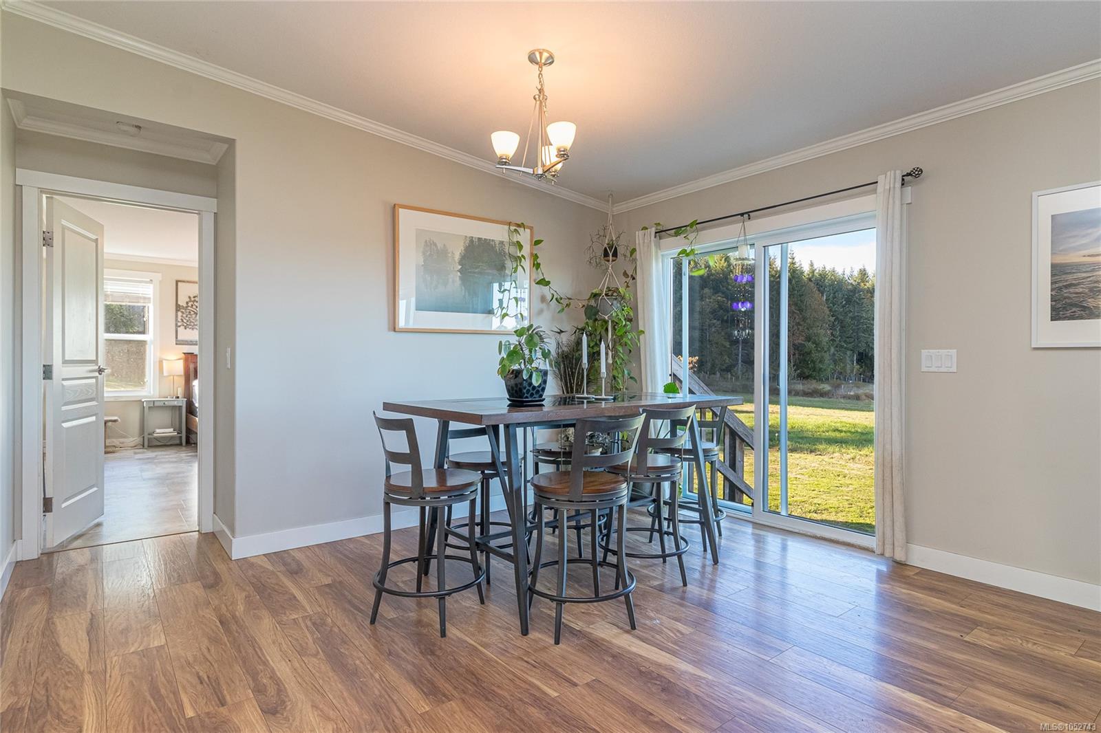 8258 Trans Canada Hwy — listing photo 13 of 68