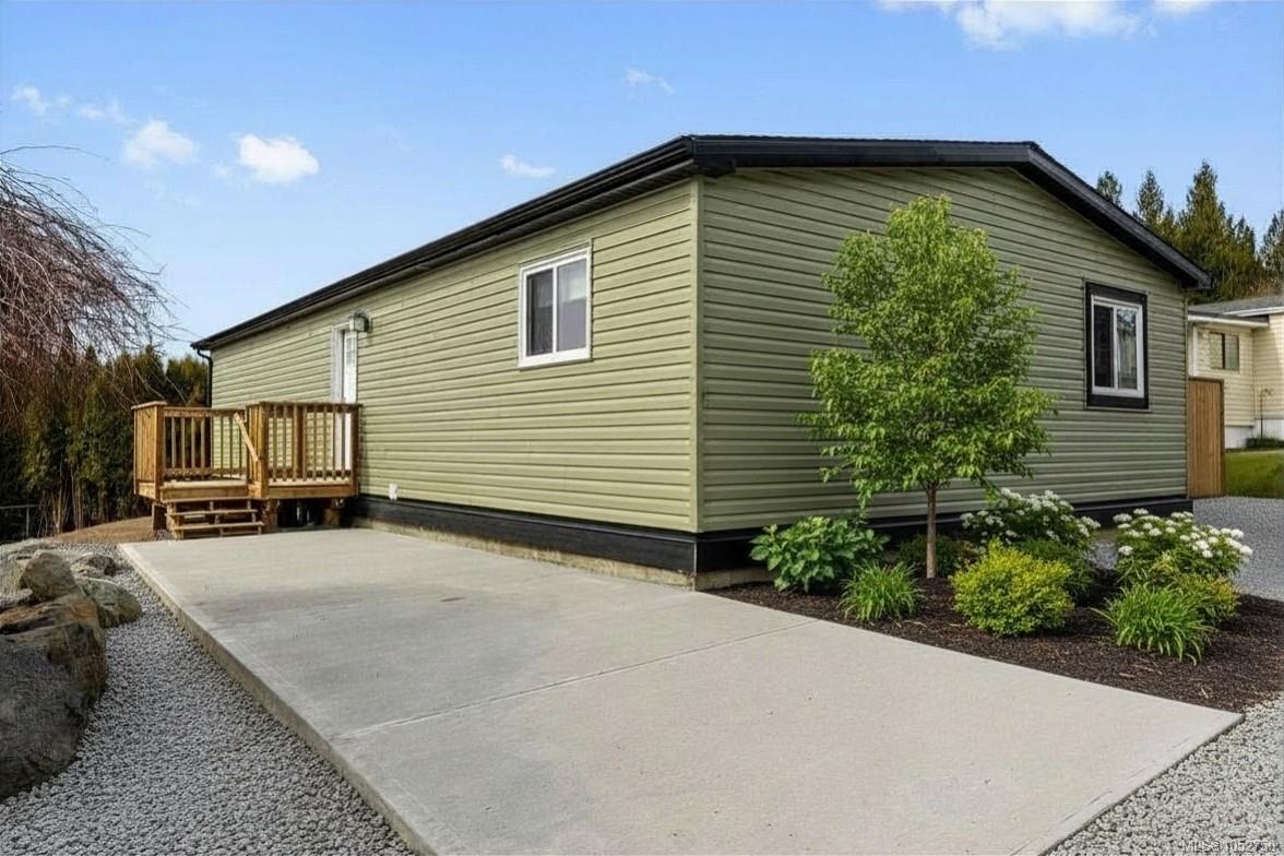 72-1160 Shellbourne Blvd — listing photo 3 of 32