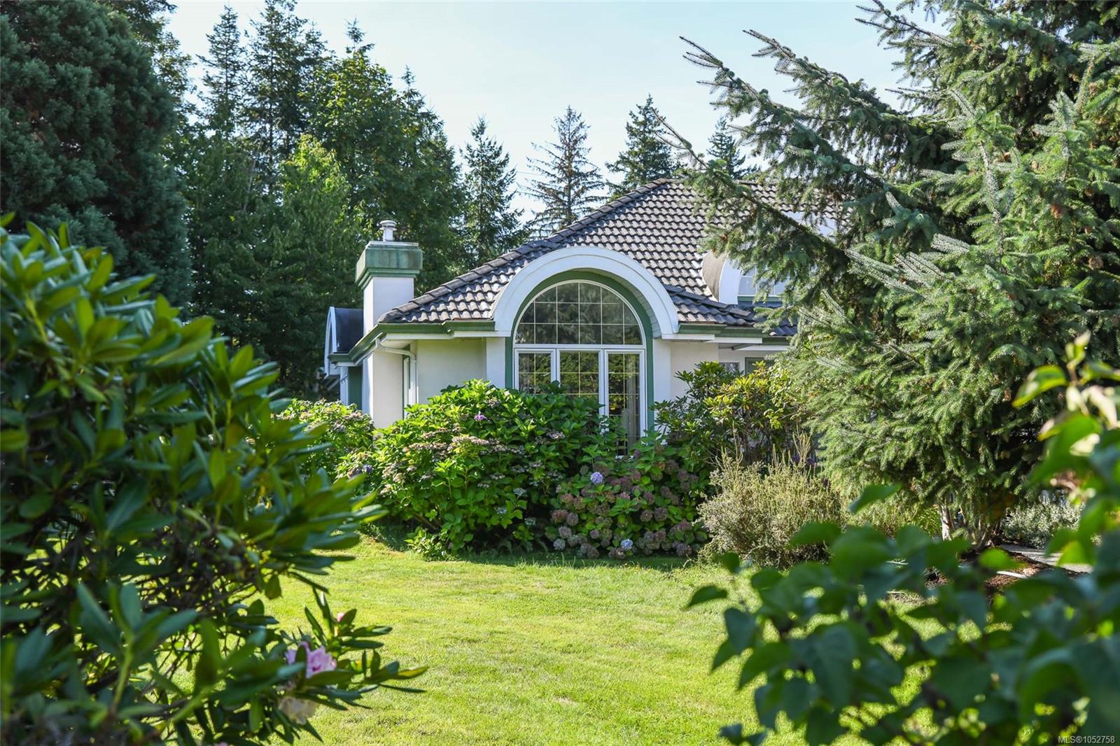 1991 Fairway Dr — listing photo 3 of 20