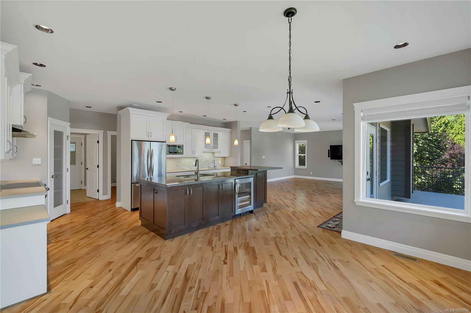 830 Pinecrest Rd — listing photo 13 of 68