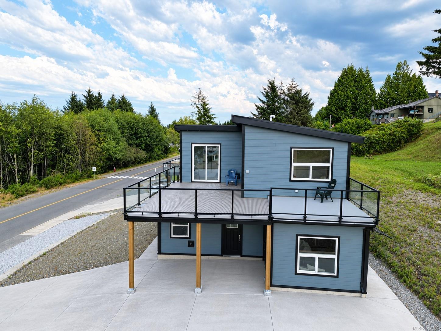 2071 Pioneer Hill Dr — listing photo 2 of 28