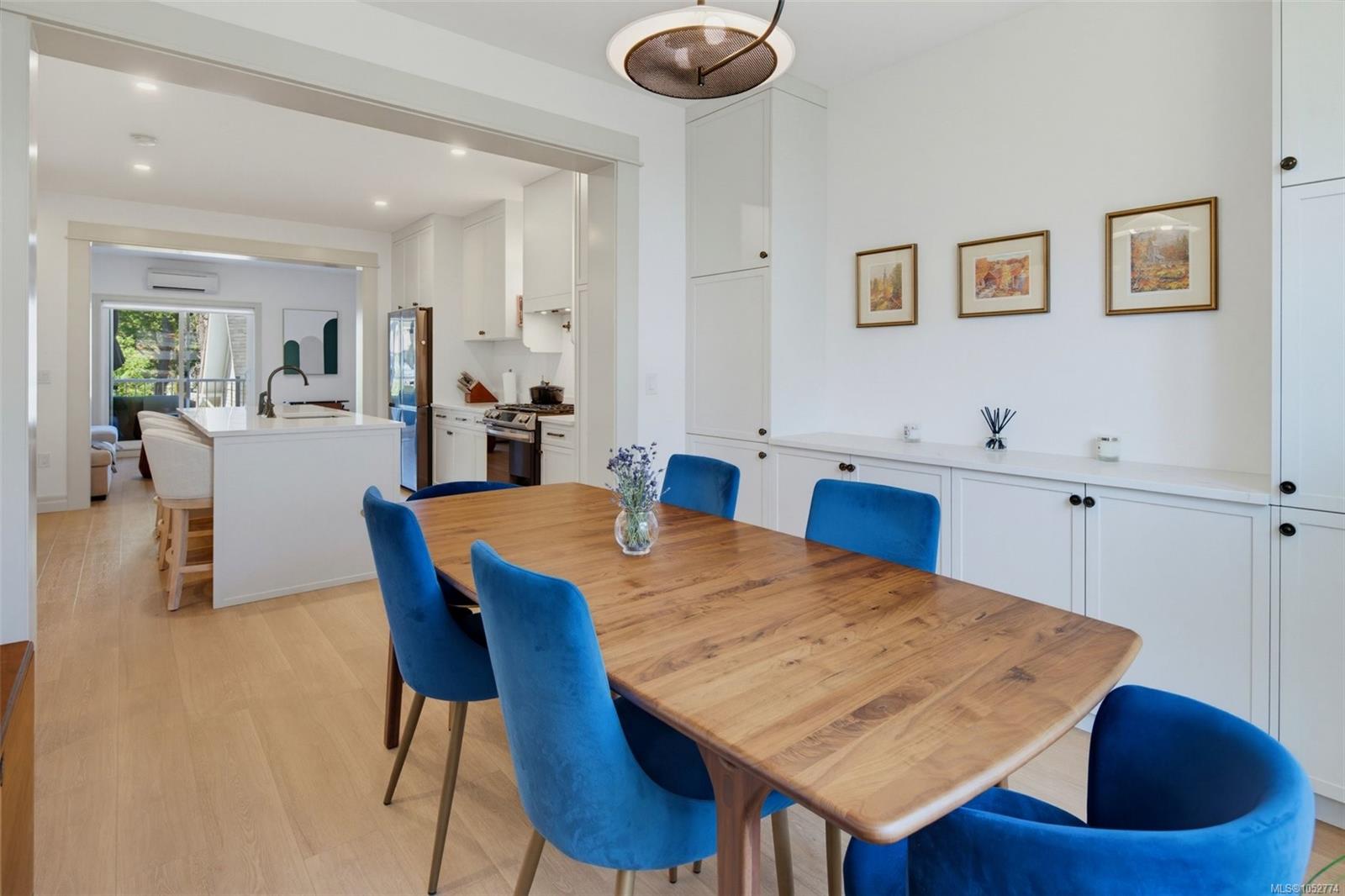 4-3092 Washington Ave — listing photo 7 of 43