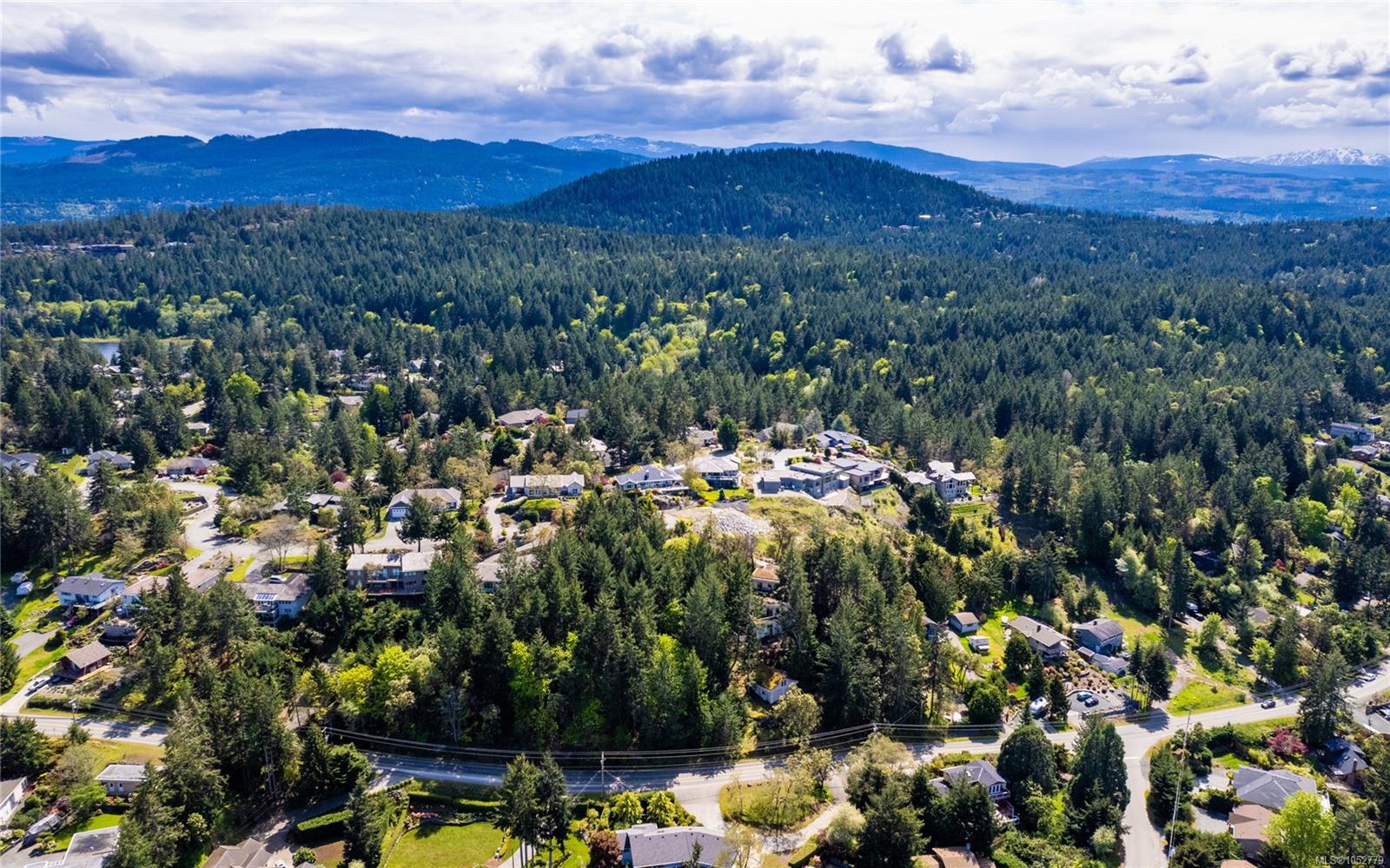 20 Highland Rd — listing photo 9 of 16