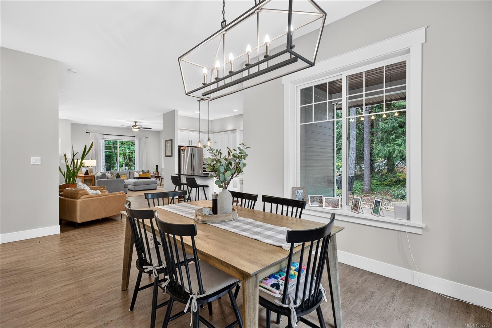 2651 Ethel Lane — listing photo 14 of 38