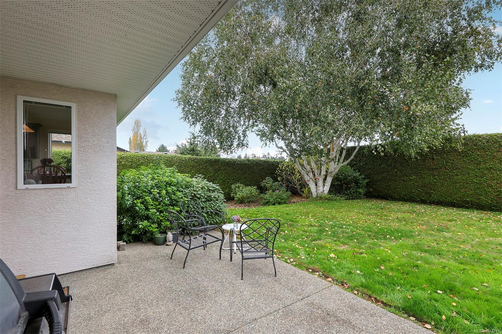 495 Troon Close — listing photo 6 of 41