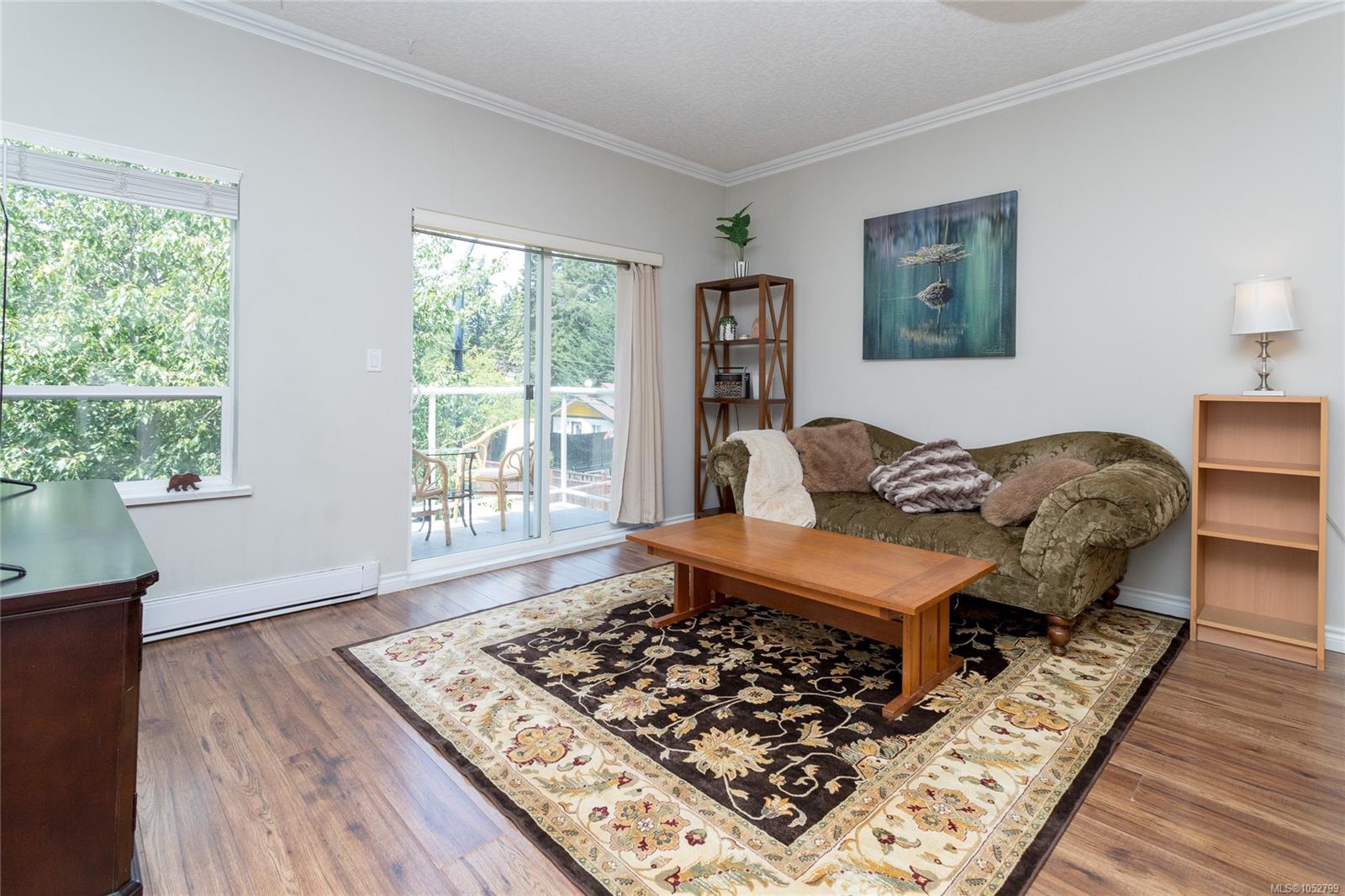 300-383 Wale Rd — listing photo 4 of 30