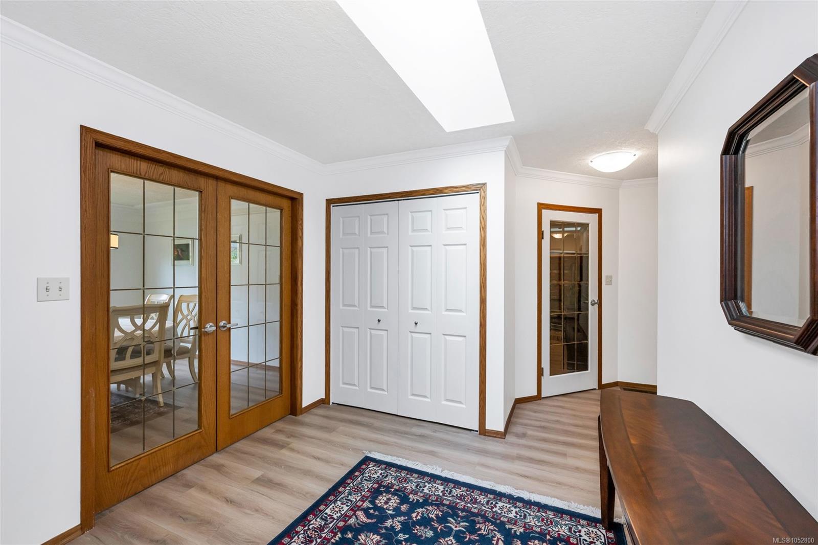 4958 Del Monte Ave — listing photo 9 of 45