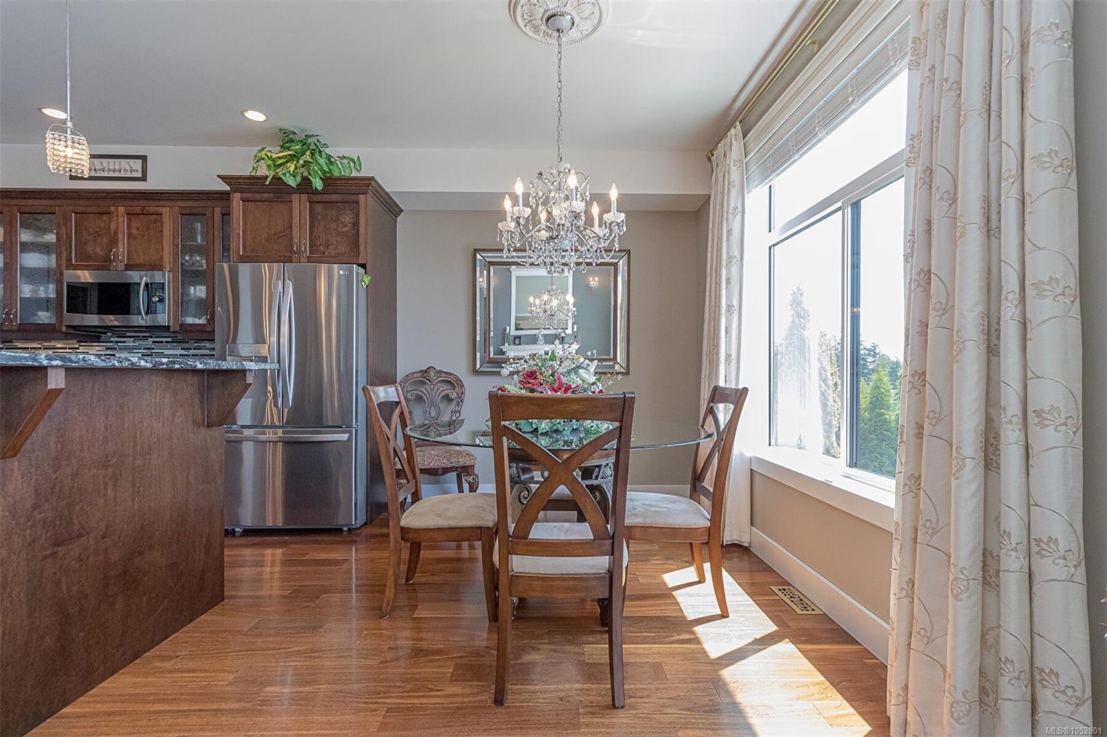 10-614 Granrose Terr — listing photo 10 of 44