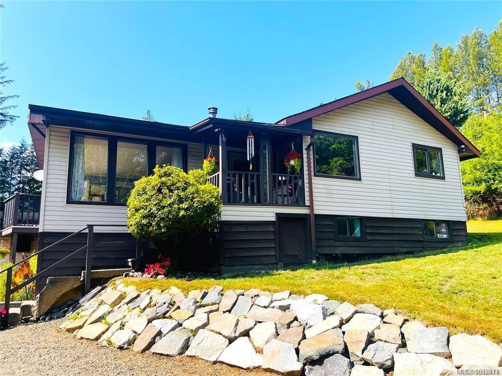 973 Island Hwy — listing photo 2 of 81