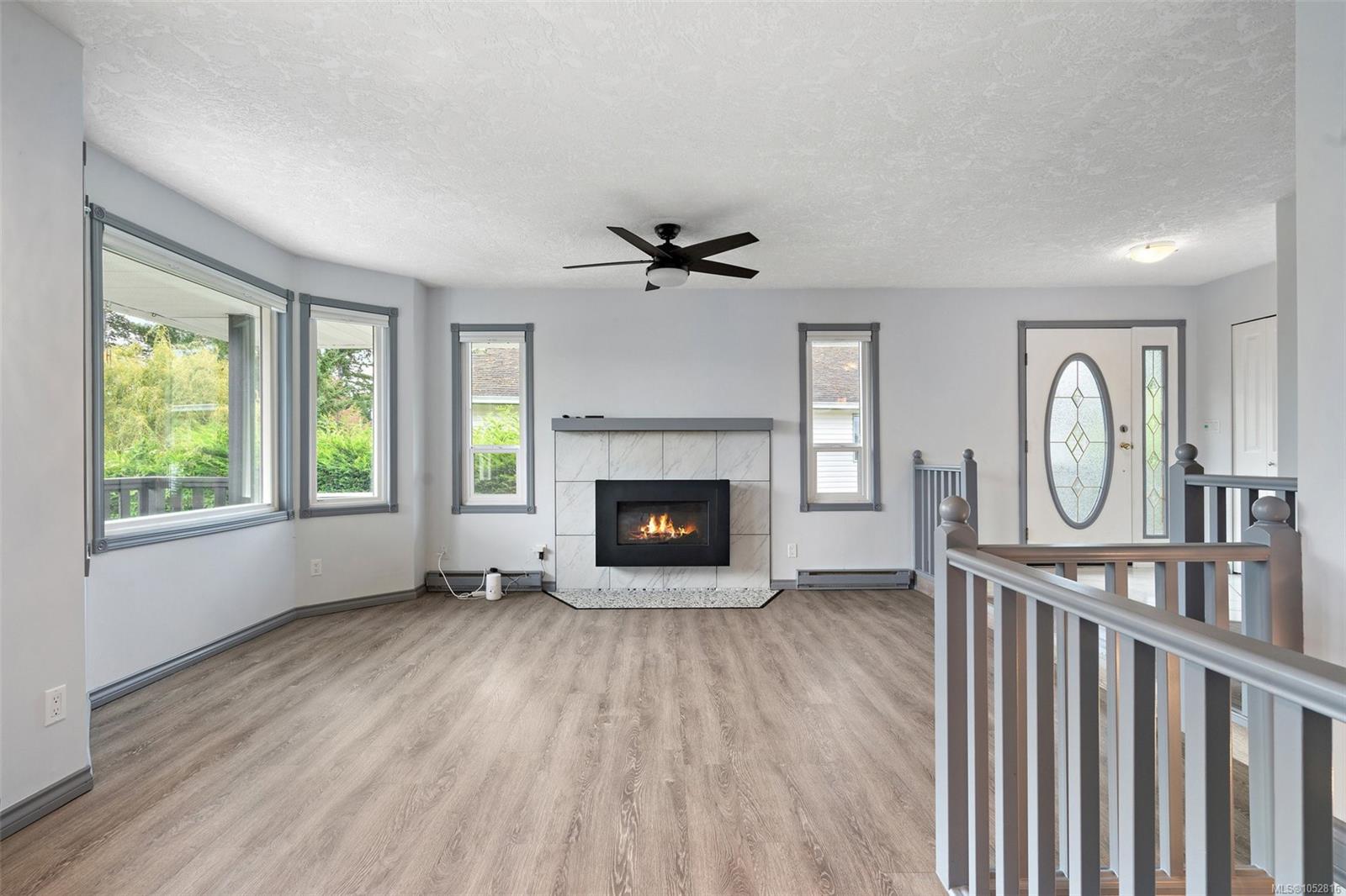 2447 Valleyview Pl — listing photo 5 of 21