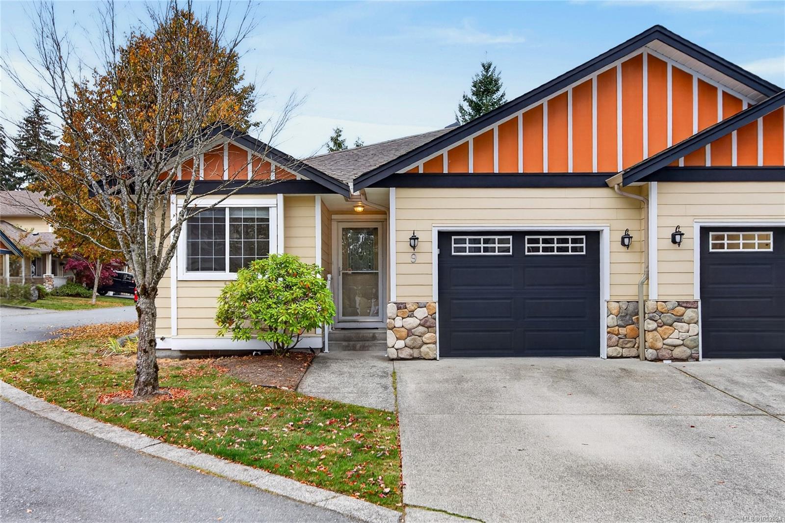 2728 1st St, Courtenay