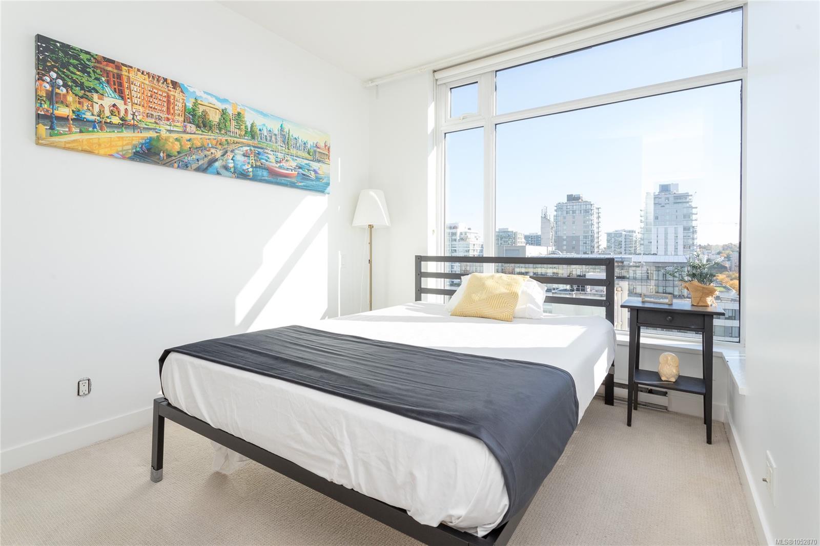 1105-728 Yates St — listing photo 14 of 32
