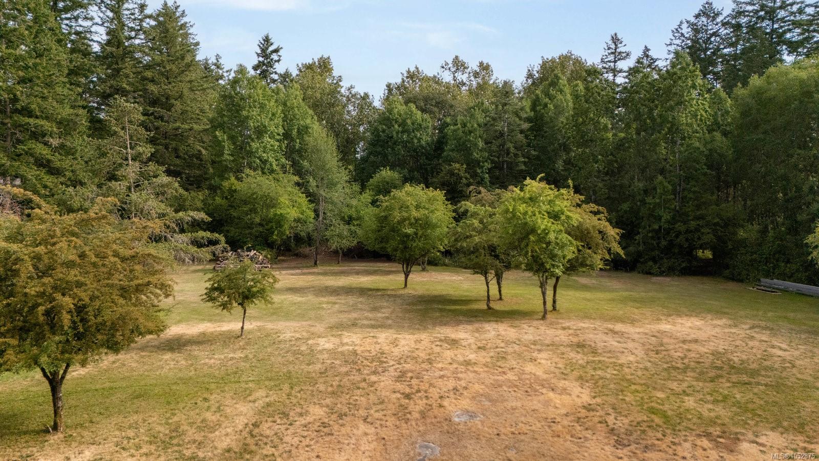 485 Beaver Lake Rd — listing photo 6 of 12