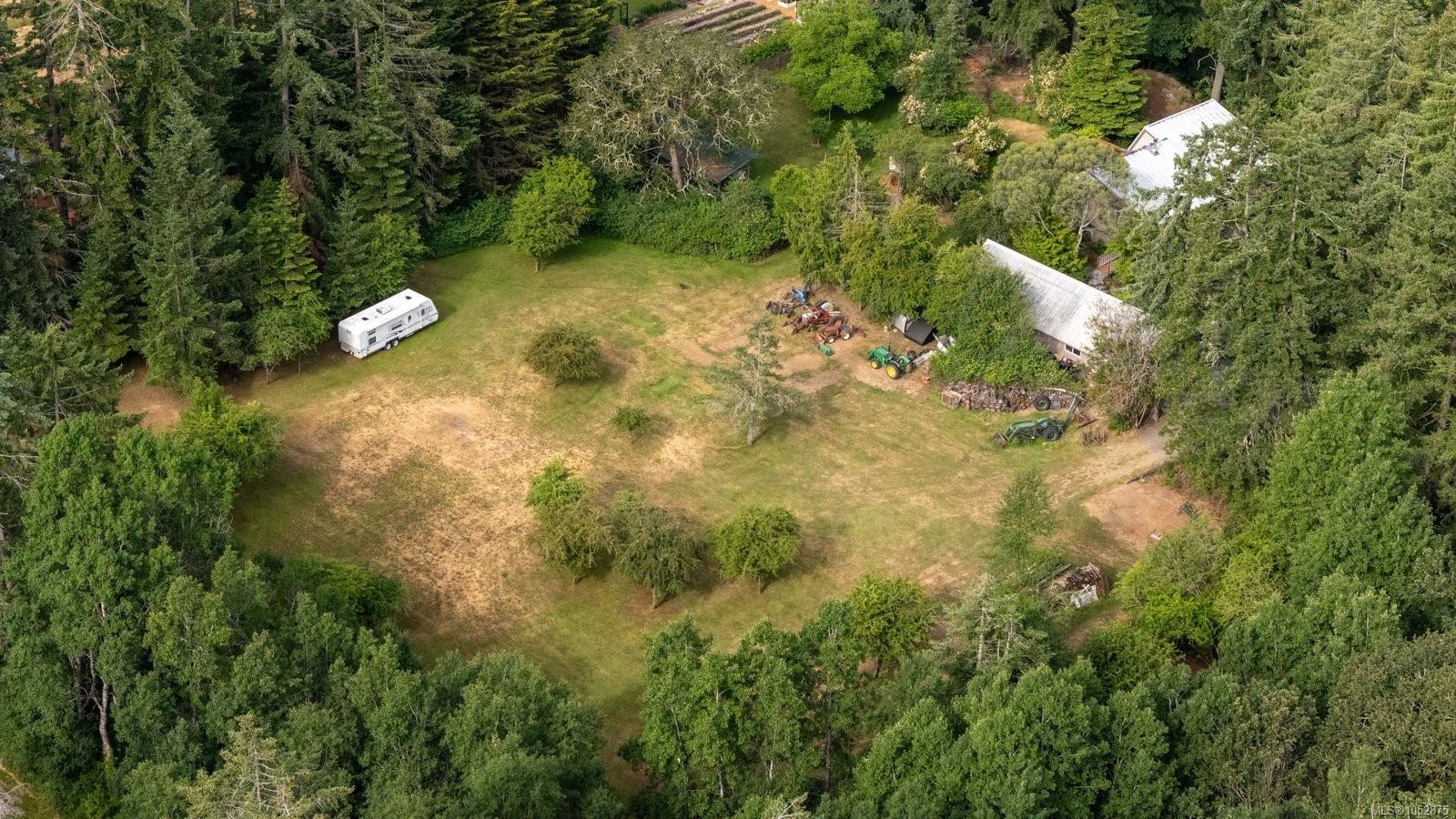 485 Beaver Lake Rd — listing photo 10 of 12