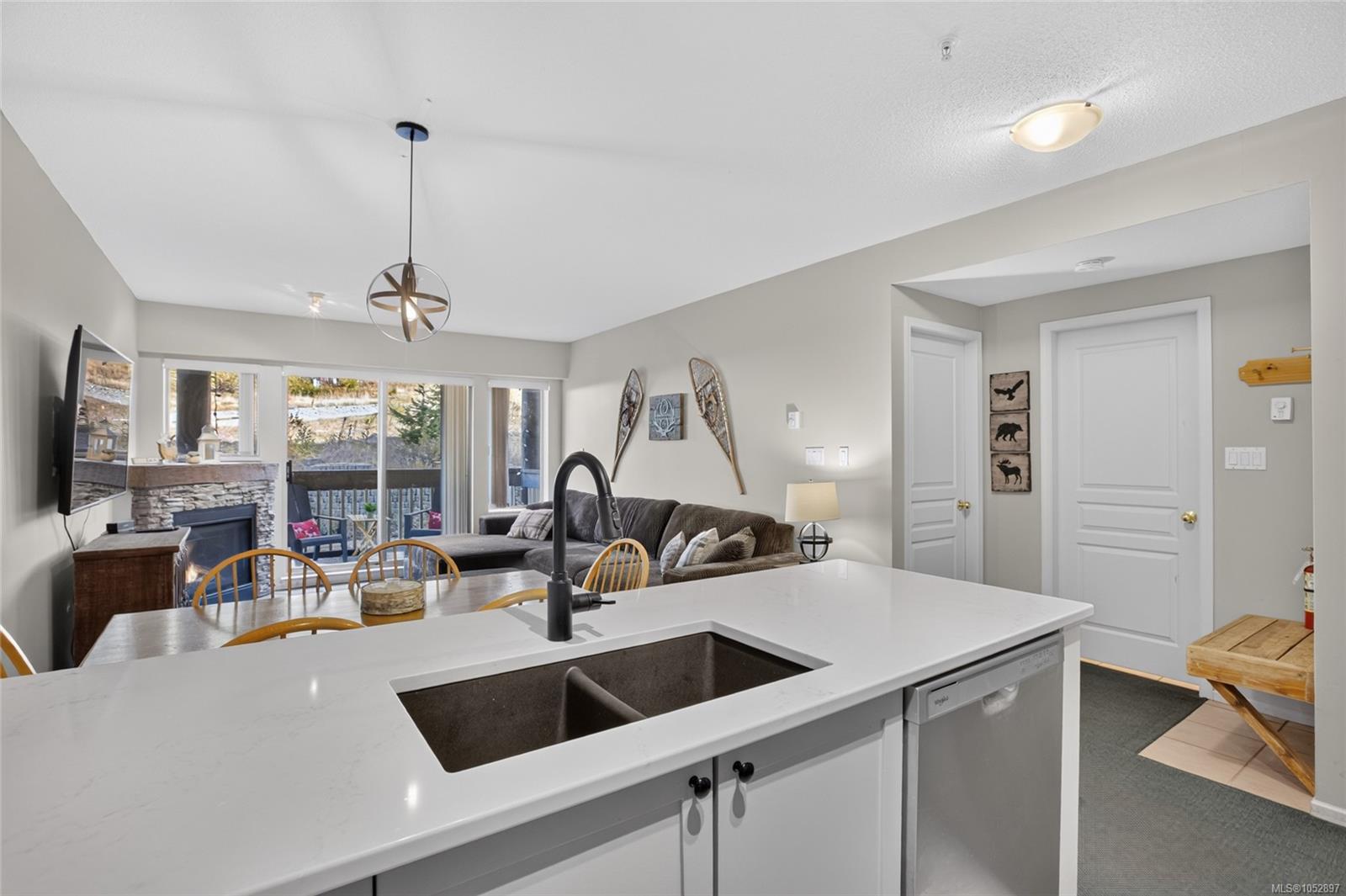 107-1290 Alpine Rd — listing photo 6 of 60