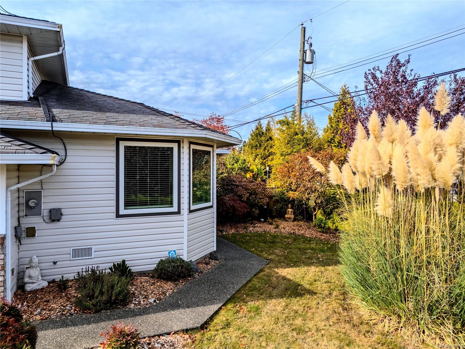5977 Broadway Rd — listing photo 7 of 55
