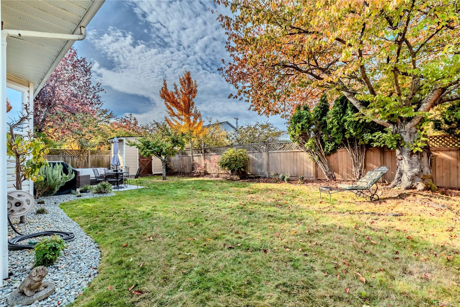 5977 Broadway Rd — listing photo 8 of 55