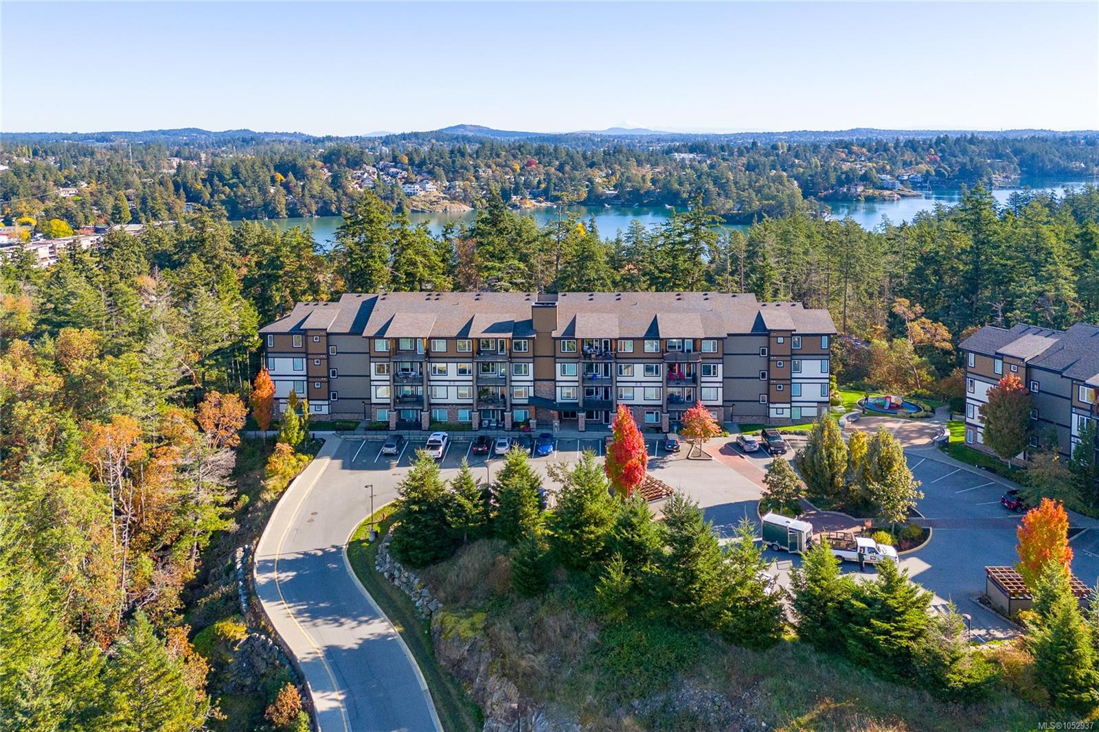 207-290 Wilfert Rd, View Royal