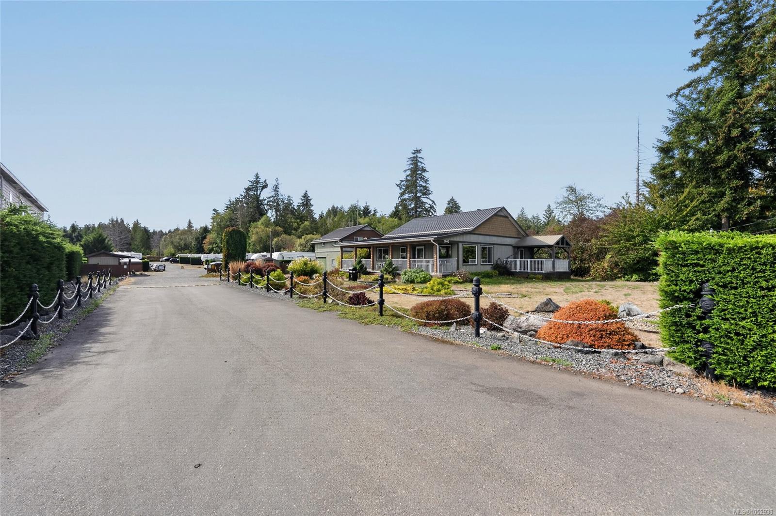 6001 Island Hwy — listing photo 13 of 24