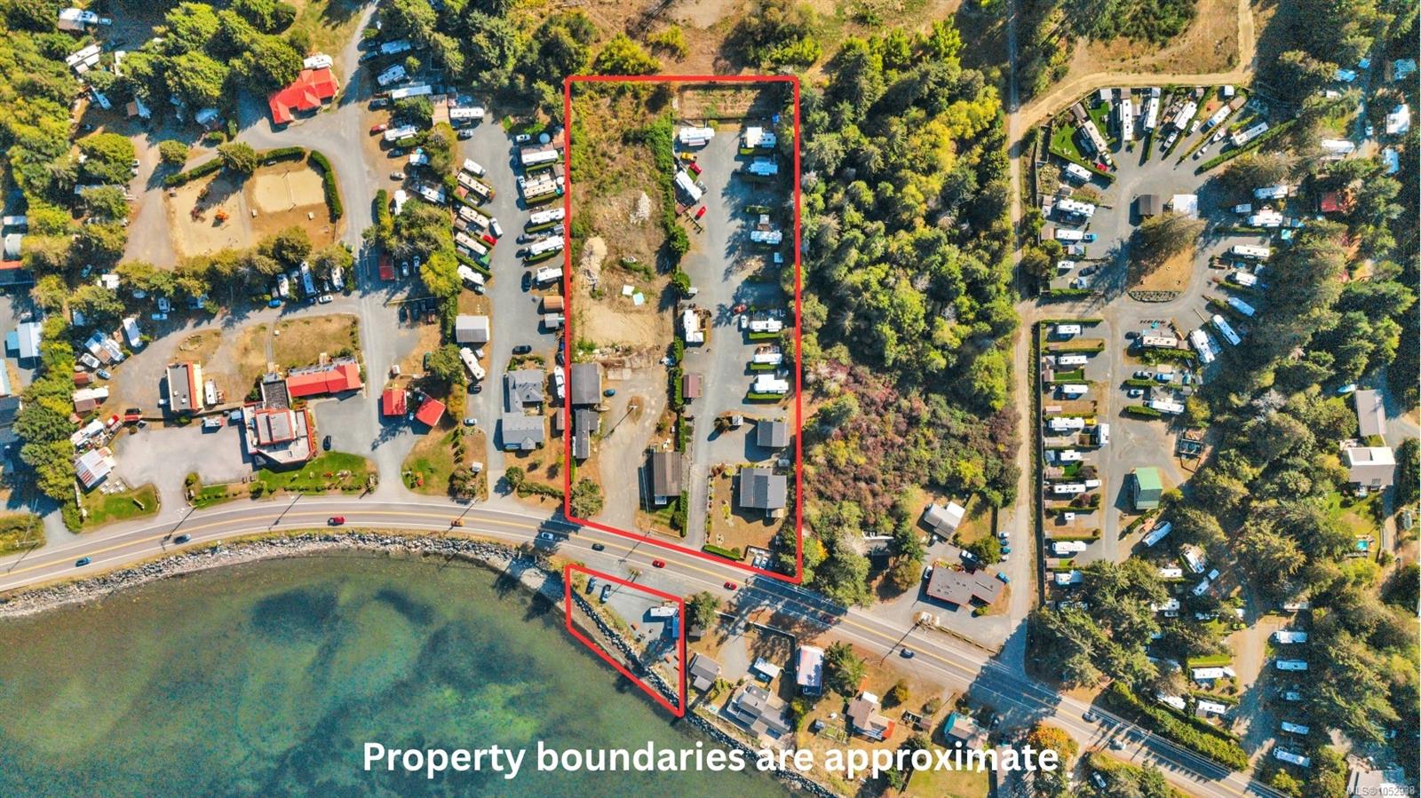 6001 Island Hwy — listing photo 3 of 24