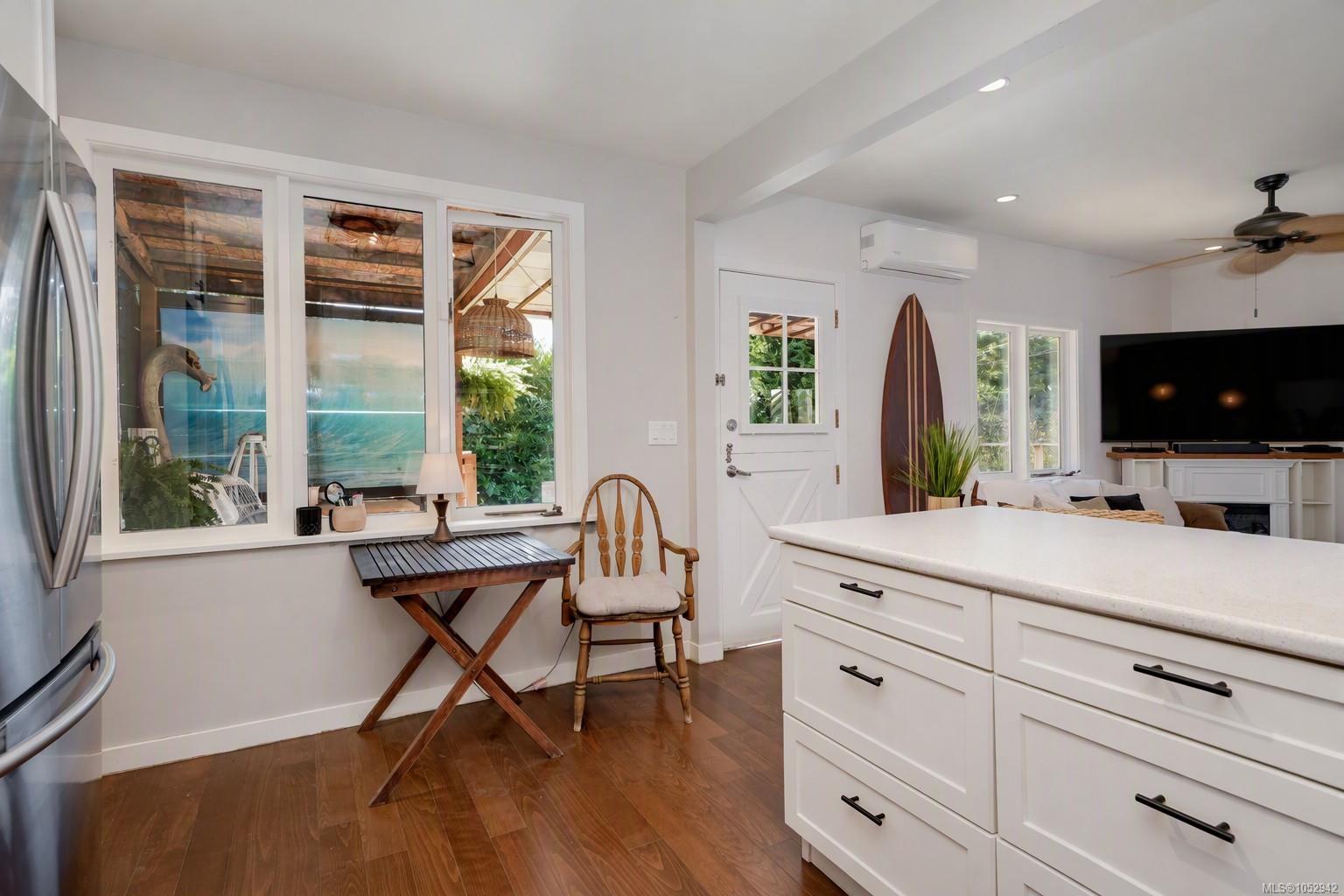 2043 Saseenos Rd — listing photo 12 of 30