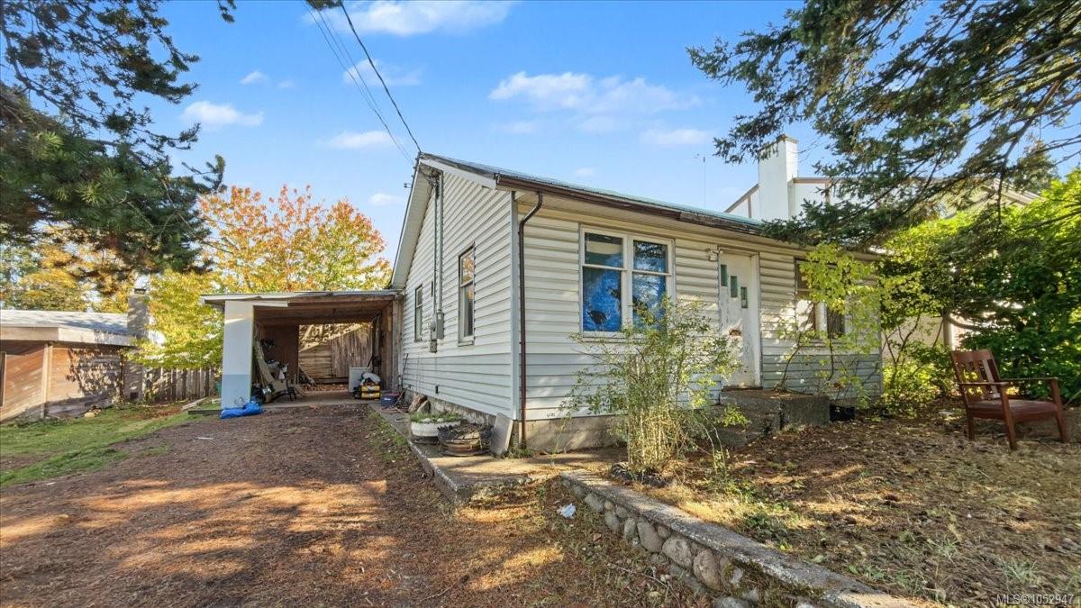 641 Dogwood St, Campbell River
