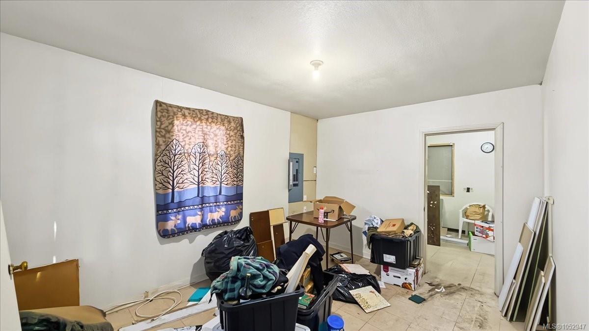 641 Dogwood St — listing photo 7 of 22