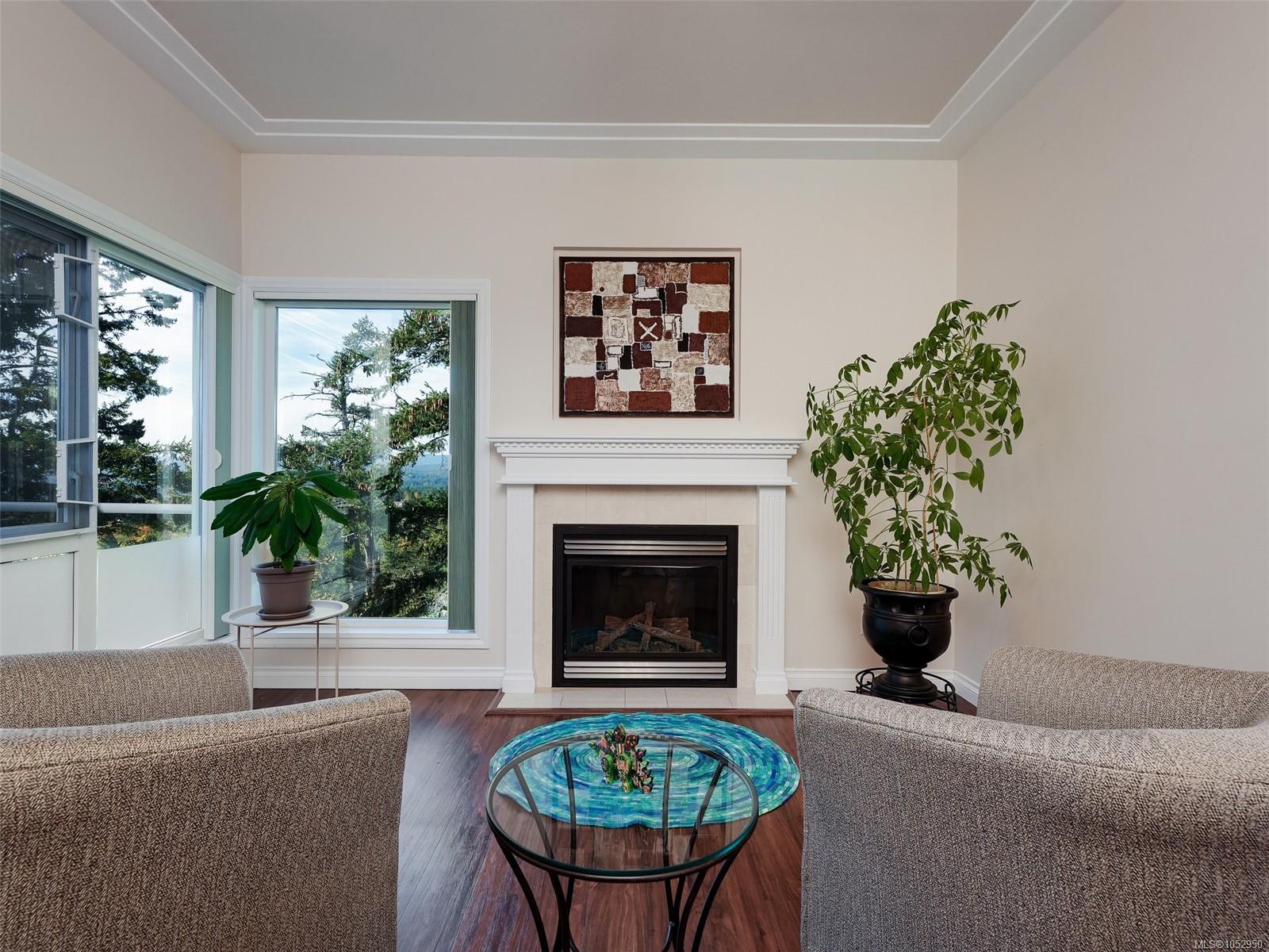 12-934 Boulderwood Rise — listing photo 12 of 25