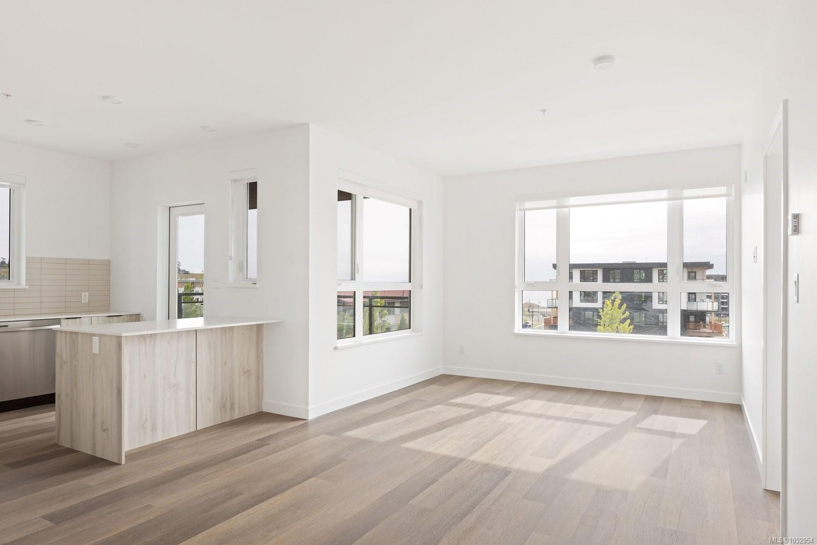 301-3564 Ryder Hesjedal Way — listing photo 11 of 30