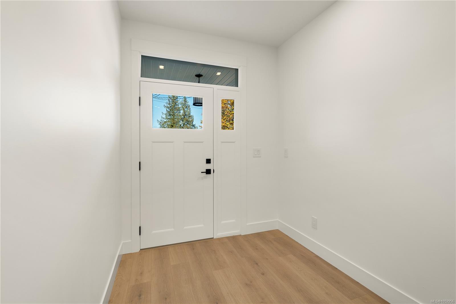 101-2237 Ashlee Rd — listing photo 7 of 65
