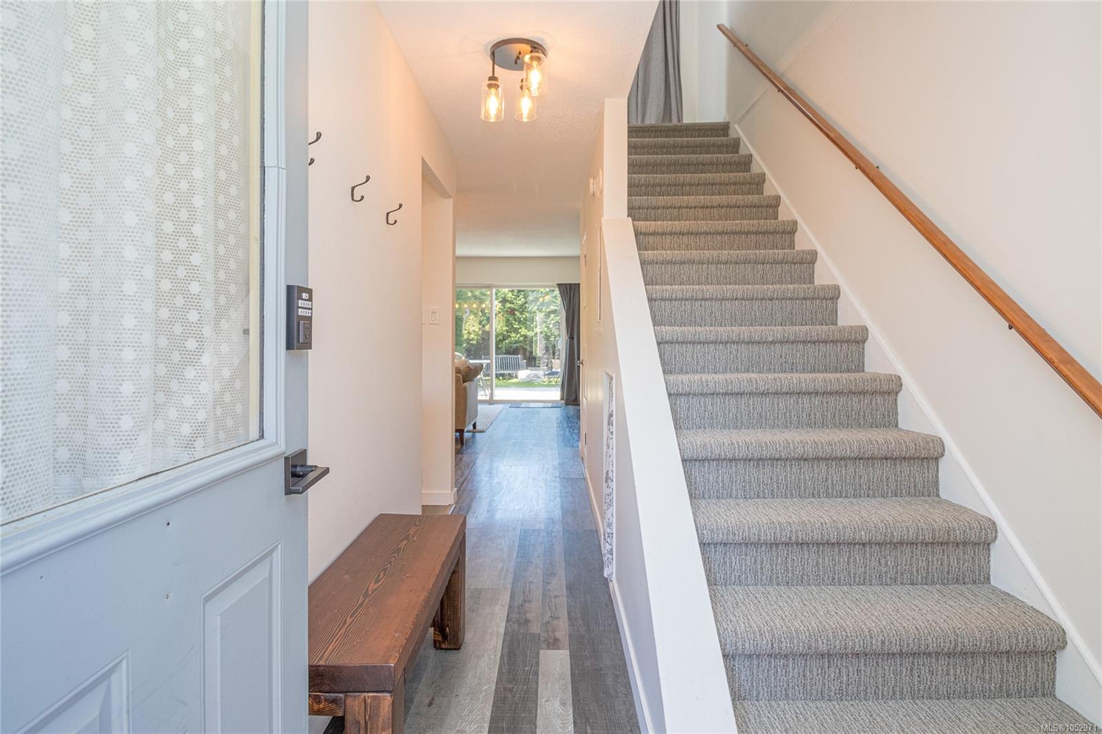 5-10145 Third St — listing photo 5 of 32