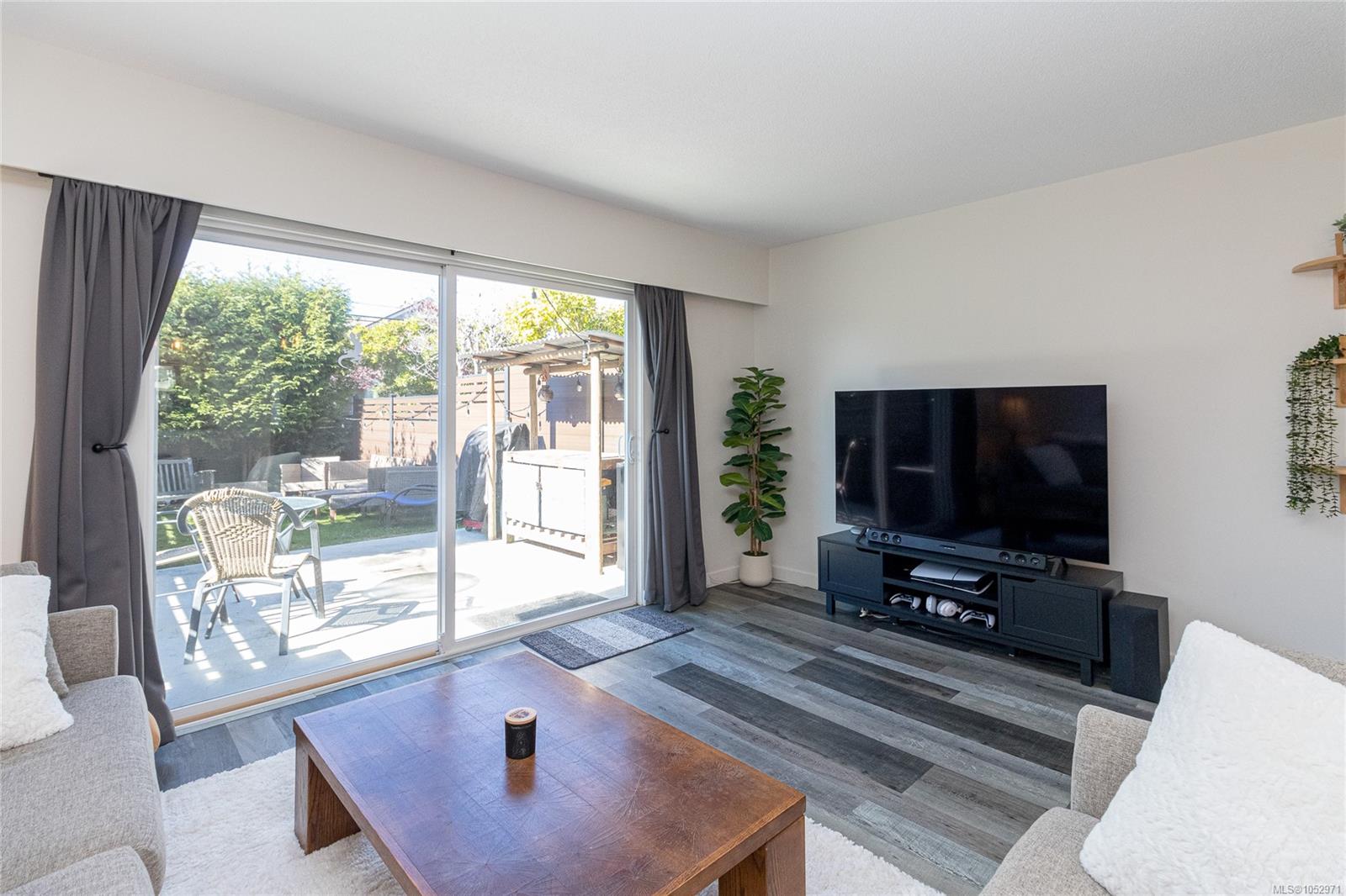 5-10145 Third St — listing photo 8 of 32