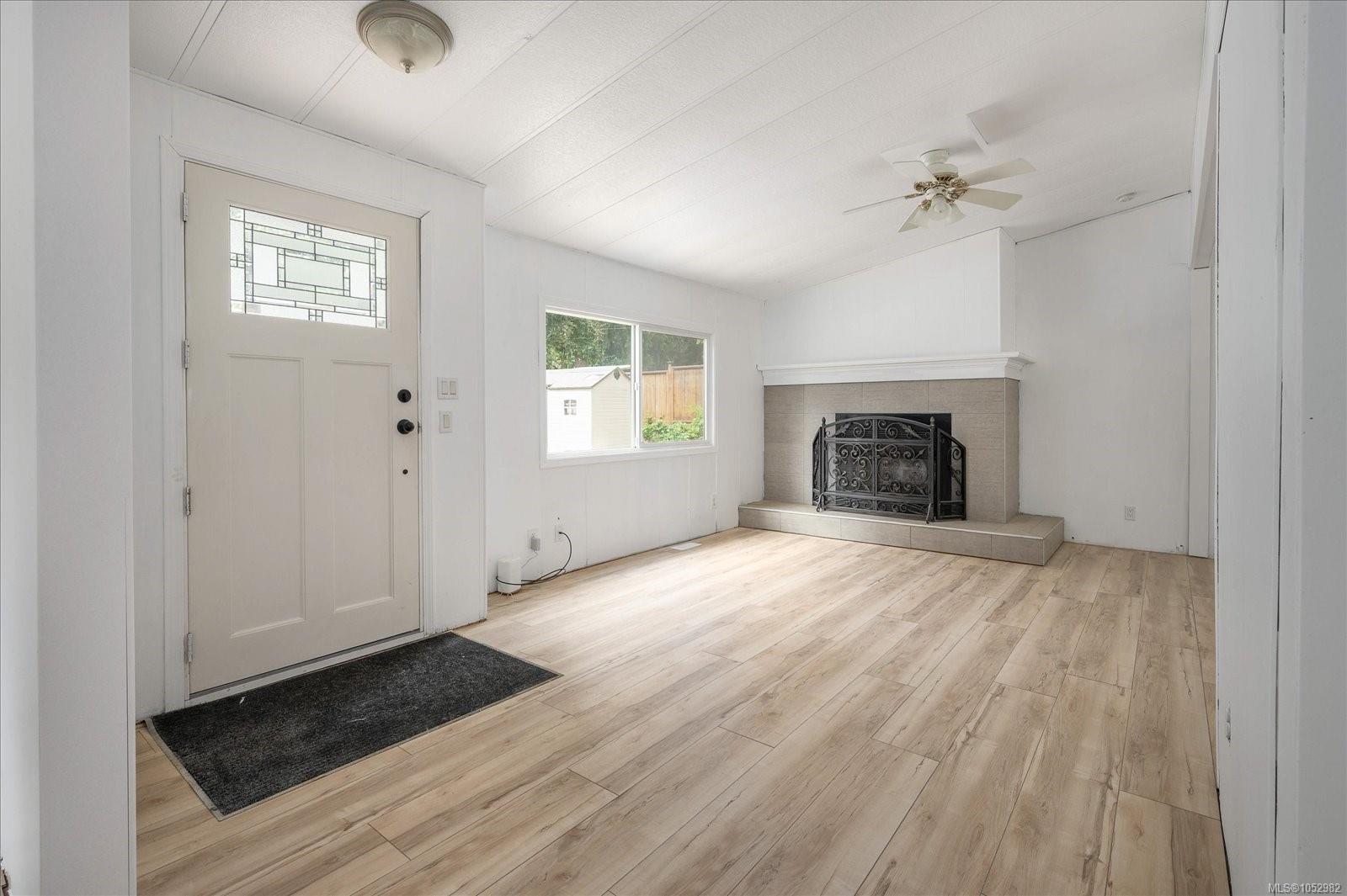 7353 Neva Rd — listing photo 8 of 38